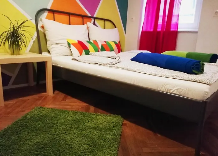 Party At Udvarom Будапешт