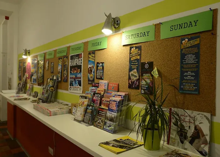 Party At Udvarom Хостел *