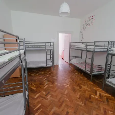 Ostello Party At Udvarom