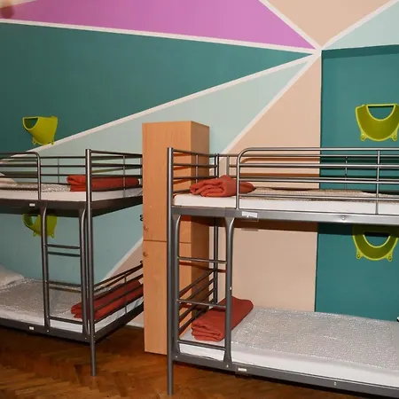 Ostello Party At Udvarom Budapest